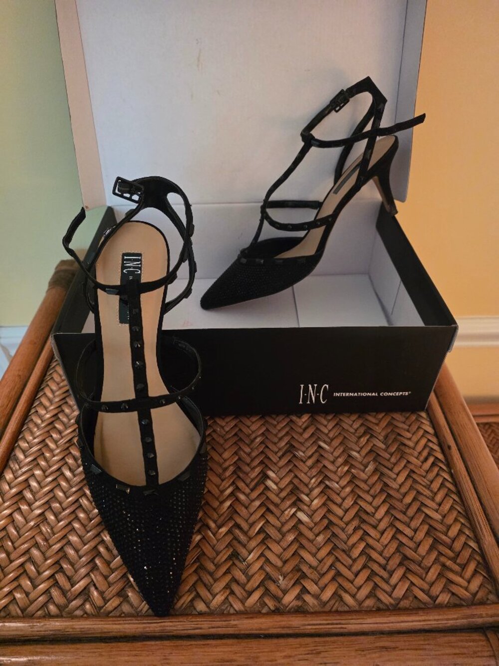 INC International Concepts Evening Shoes "Carma"